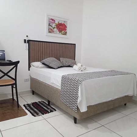 Loft10 Completo Ar Canais Assinat Garagem Internet Prox Aparecida E Industrias Pindamonhangaba Εξωτερικό φωτογραφία